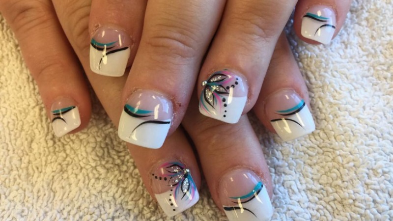 Perfectly Inspired French Tip Nail Art Design